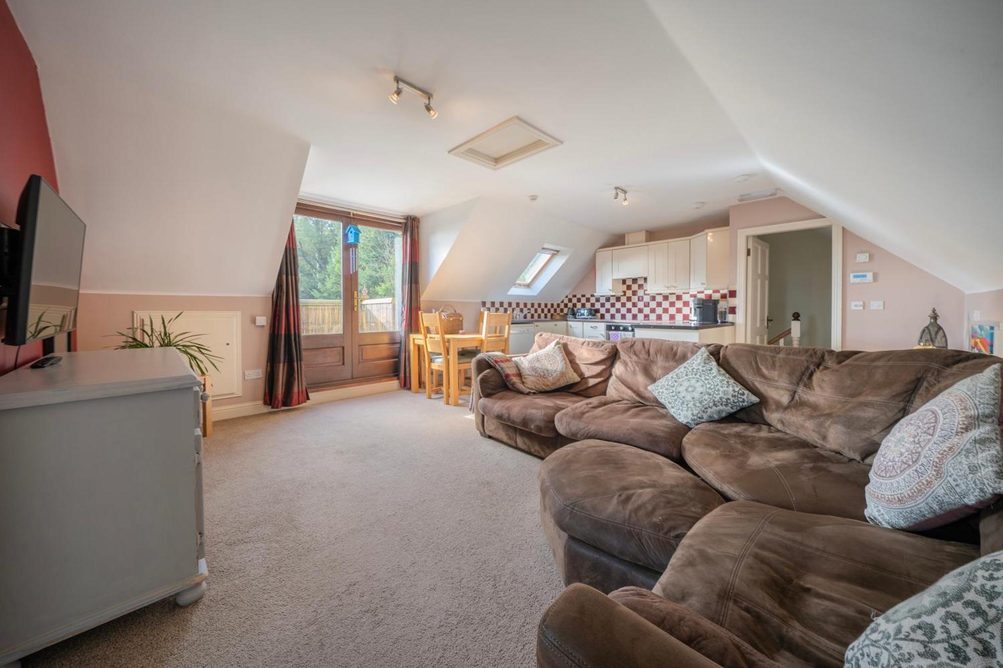 The Bird House - Coastal Lodge In Lovely Forest Setting Nr. Kinsale Cork Esterno foto